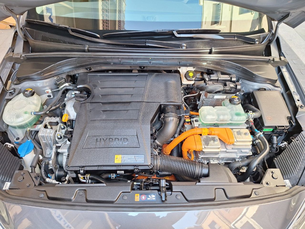 Hyundai IONIQ Híbrido 1.6 GDI 104 kW (141 CV) DCT Klass Etiq. ECO Euro 6 DG - Foto 5