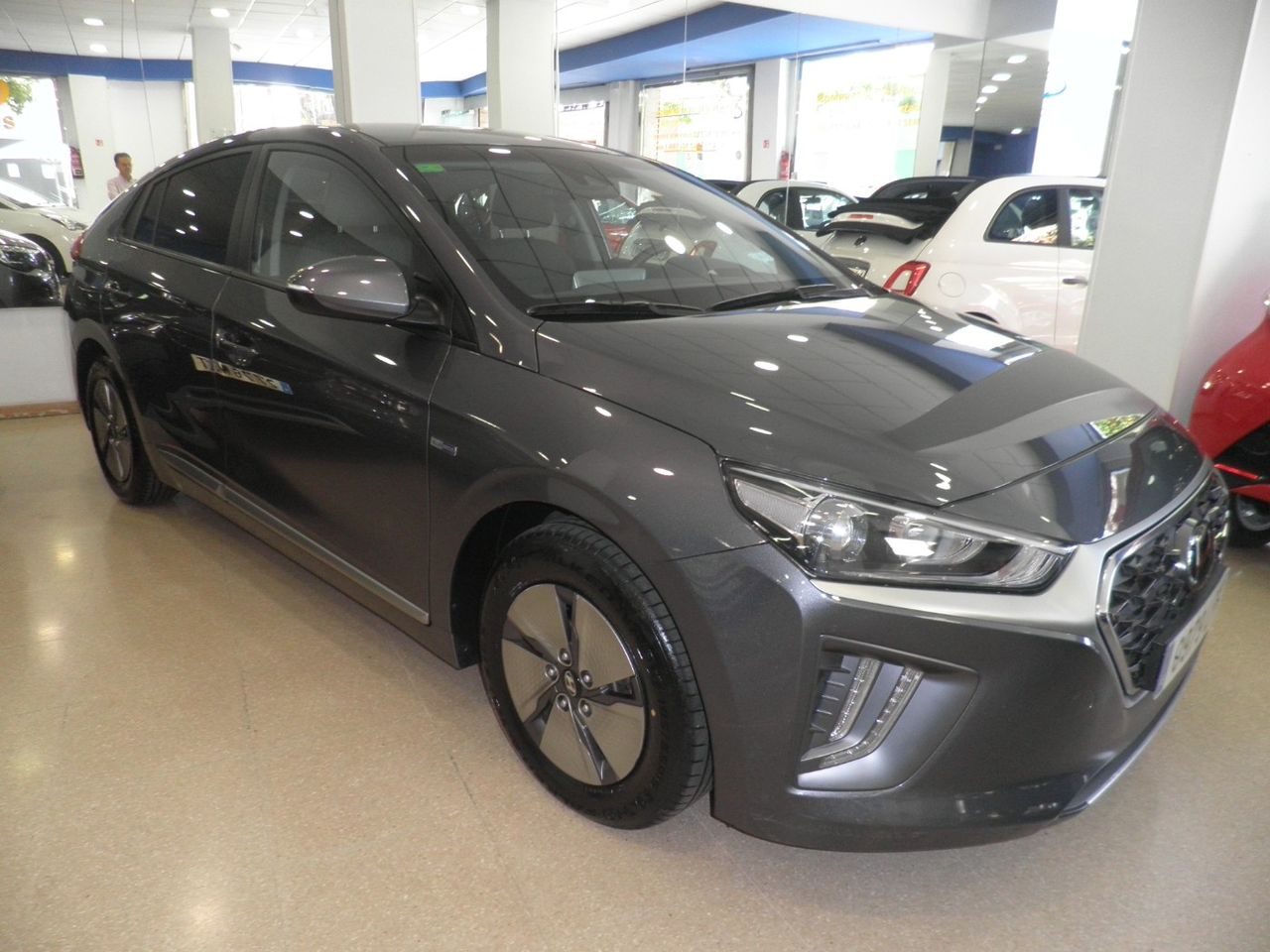 Hyundai IONIQ Híbrido 1.6 GDI 104 kW (141 CV) DCT Klass Etiq. ECO Euro 6 DG - Foto 11