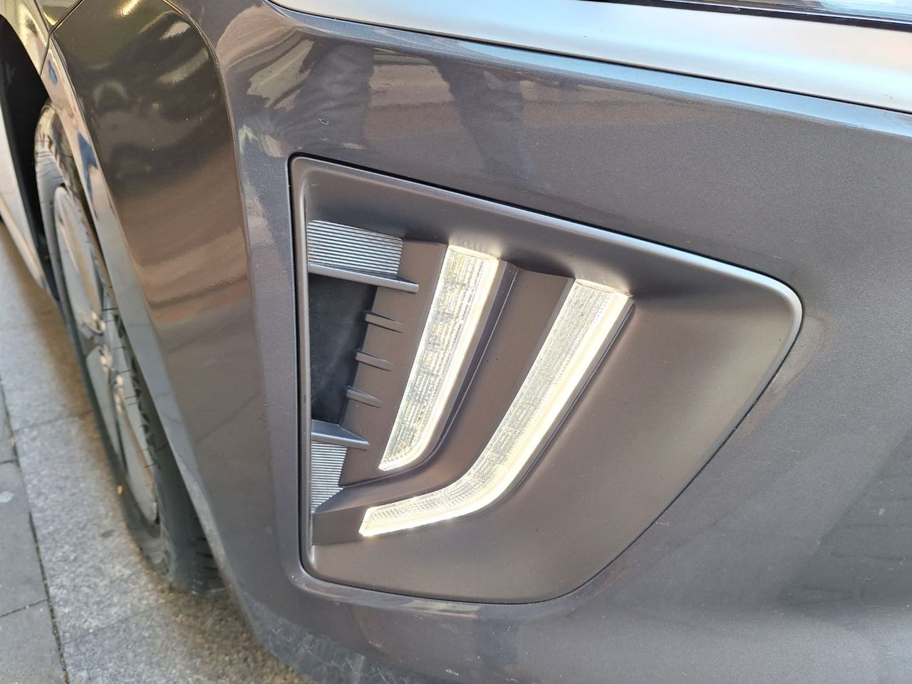 Hyundai IONIQ Híbrido 1.6 GDI 104 kW (141 CV) DCT Klass Etiq. ECO Euro 6 DG - Foto 18