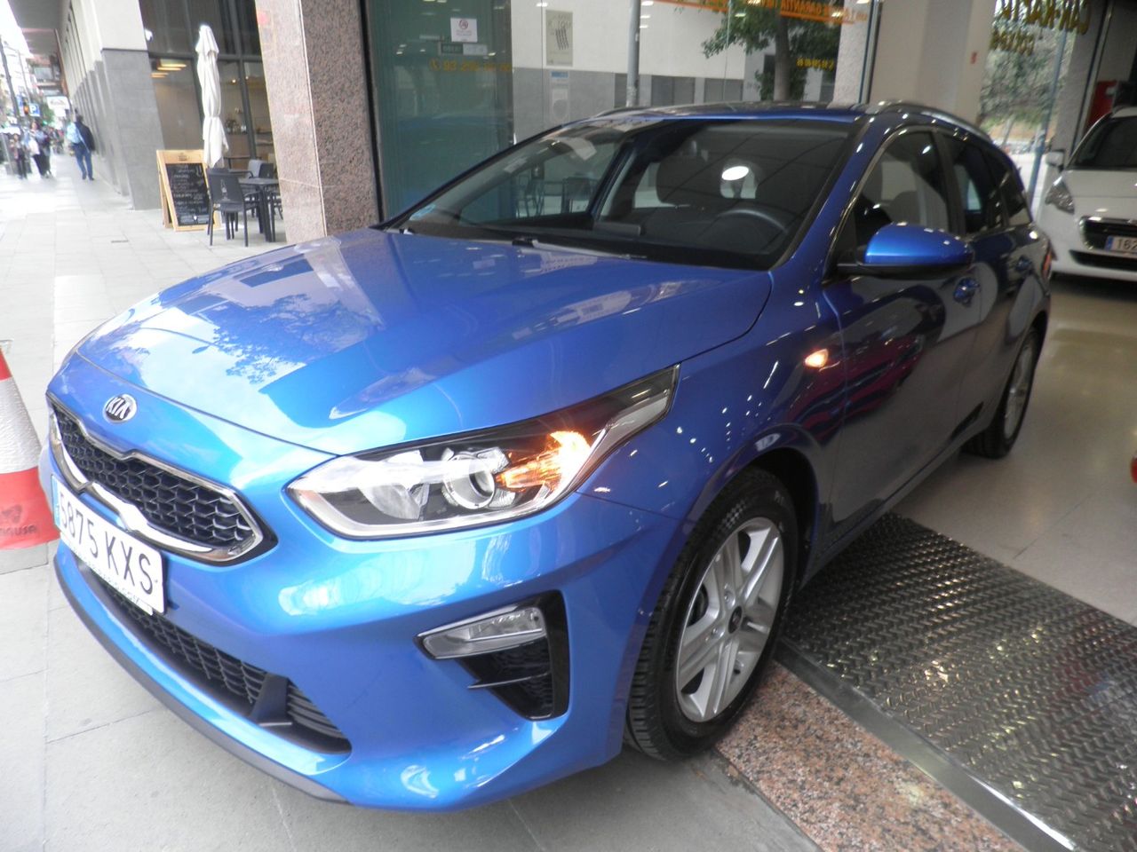 Kia Ceed Tourer 1.4 T-GDi Drive 103 kW (140 CV) - Foto 14