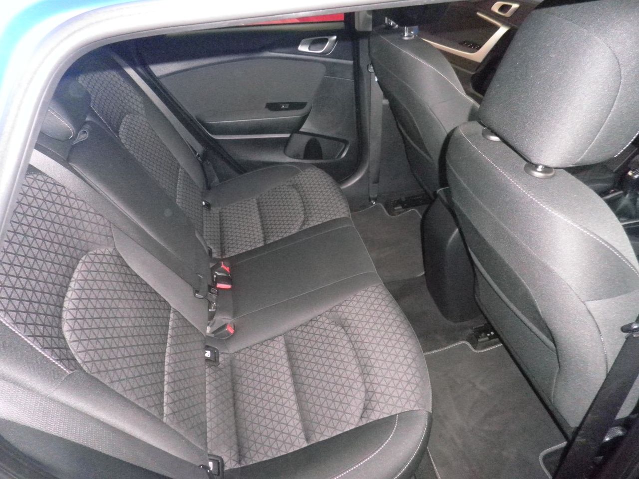 Kia Ceed Tourer 1.4 T-GDi Drive 103 kW (140 CV) - Foto 10