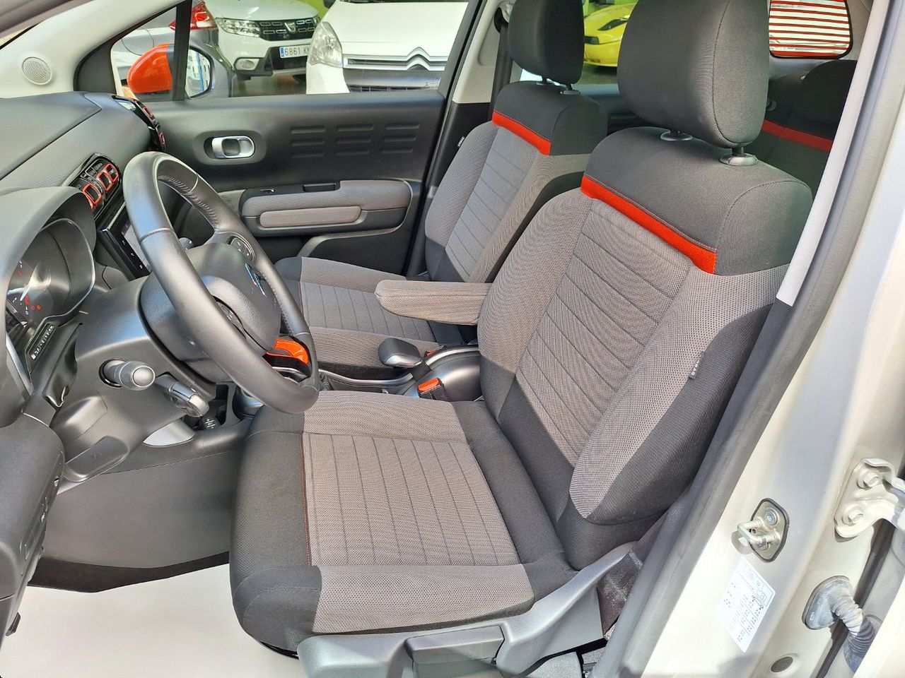 Citroën C3 Aircross PureTech 110 S&S Shine Etiq. verde C  Euro 6 - Foto 14