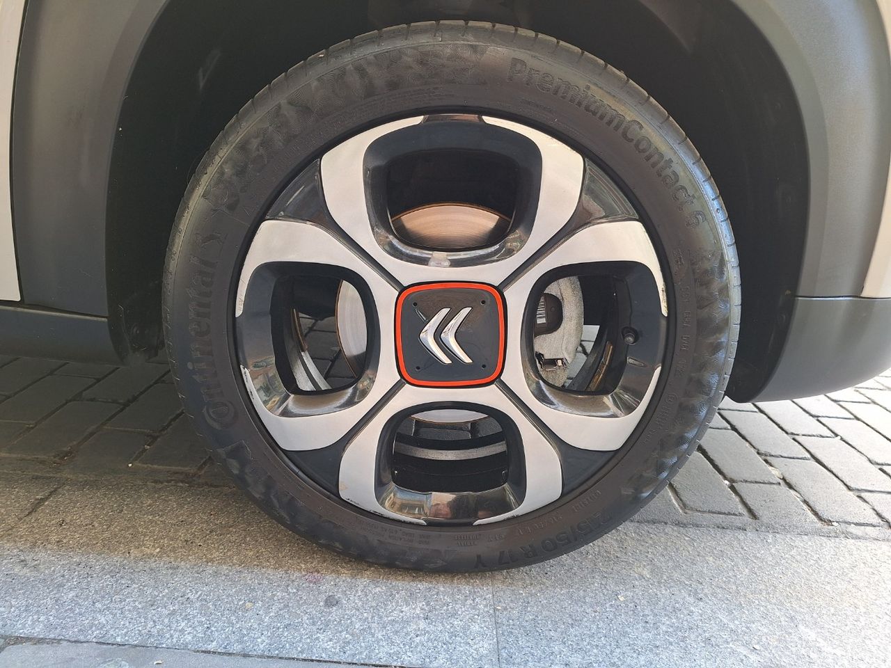 Citroën C3 Aircross PureTech 110 S&S Shine Etiq. verde C  Euro 6 - Foto 8