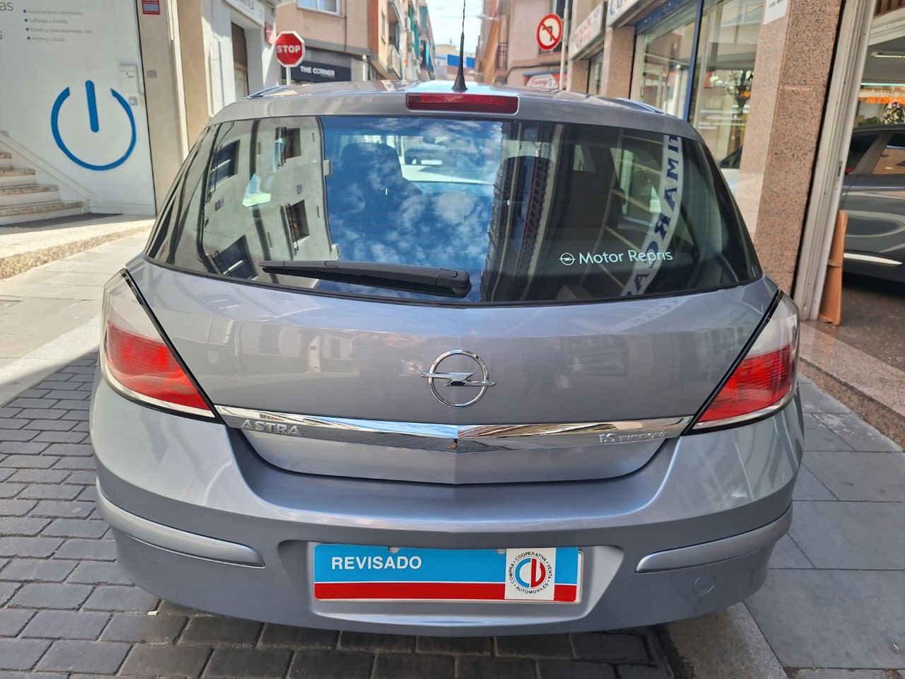 Opel Astra 5p Sport 1.6 16V Exclusivo 22.000 Km. - Foto 11