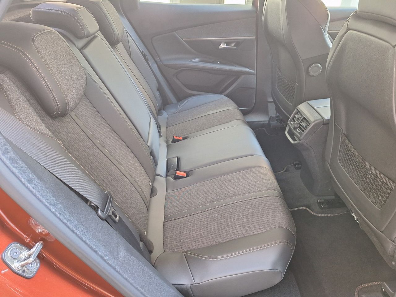 Peugeot 3008 GT LINE exclusivo 2.100 Km Libro de revisiones - Foto 8