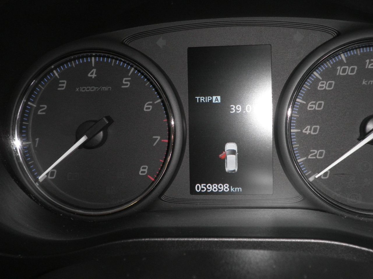 Mitsubishi Outlander 200 MPI CVT Motion 2WD 7 plazas sólo 59.000 Km - Foto 3