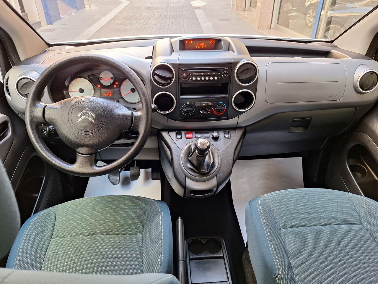 Citroën Berlingo Multispace Feel PureTech 110 S&S un solo propietario - Foto 9