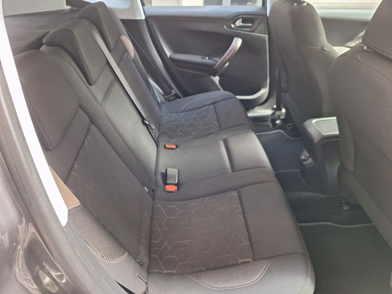 Peugeot 2008 Active 1.2 VTi 82 - Foto 7