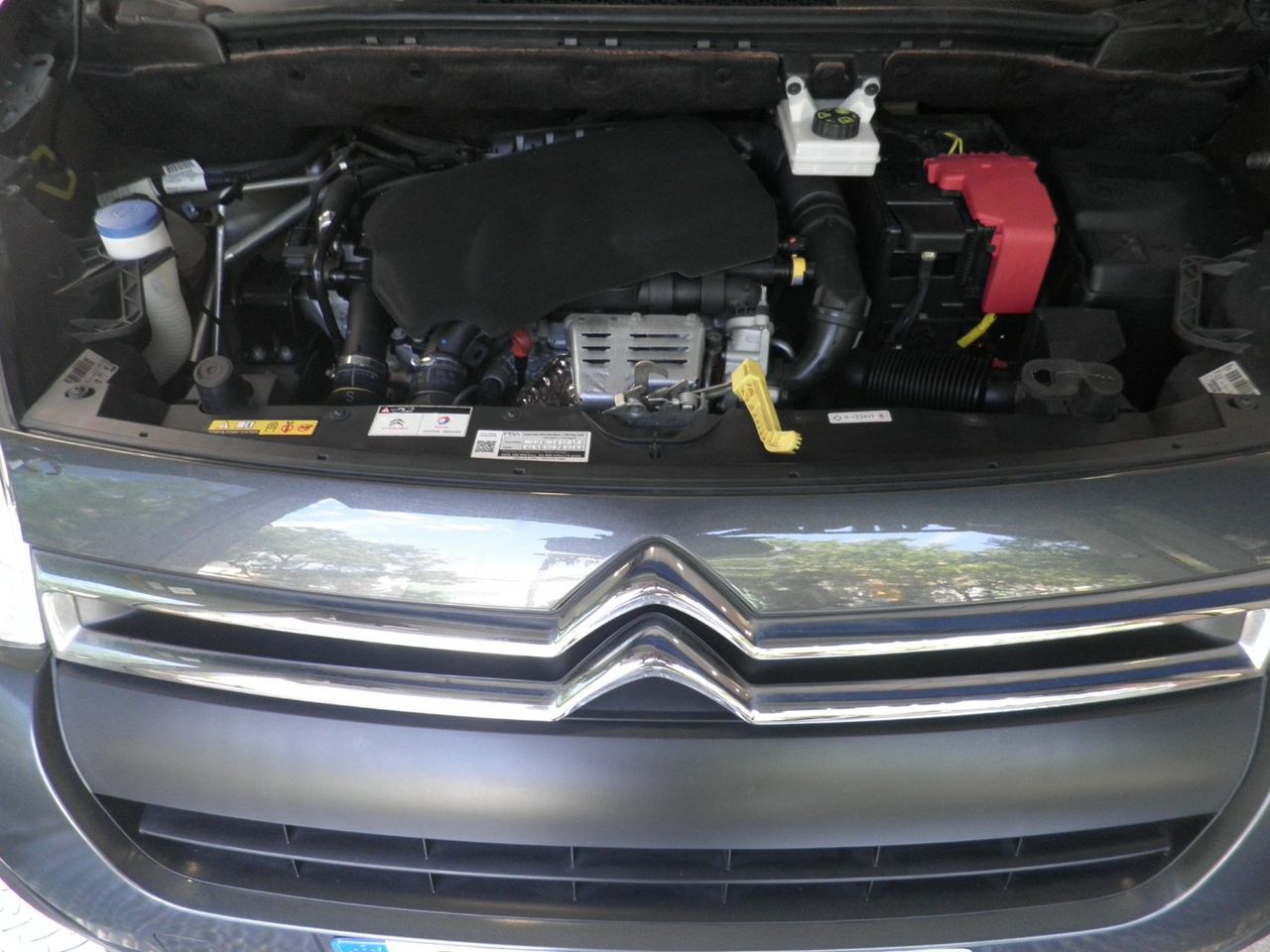 Citroën Berlingo Multispace 20 Aniversario PureTech 110 S&S Etiq. verde C  Euro 6 con distribución nueva - Foto 12