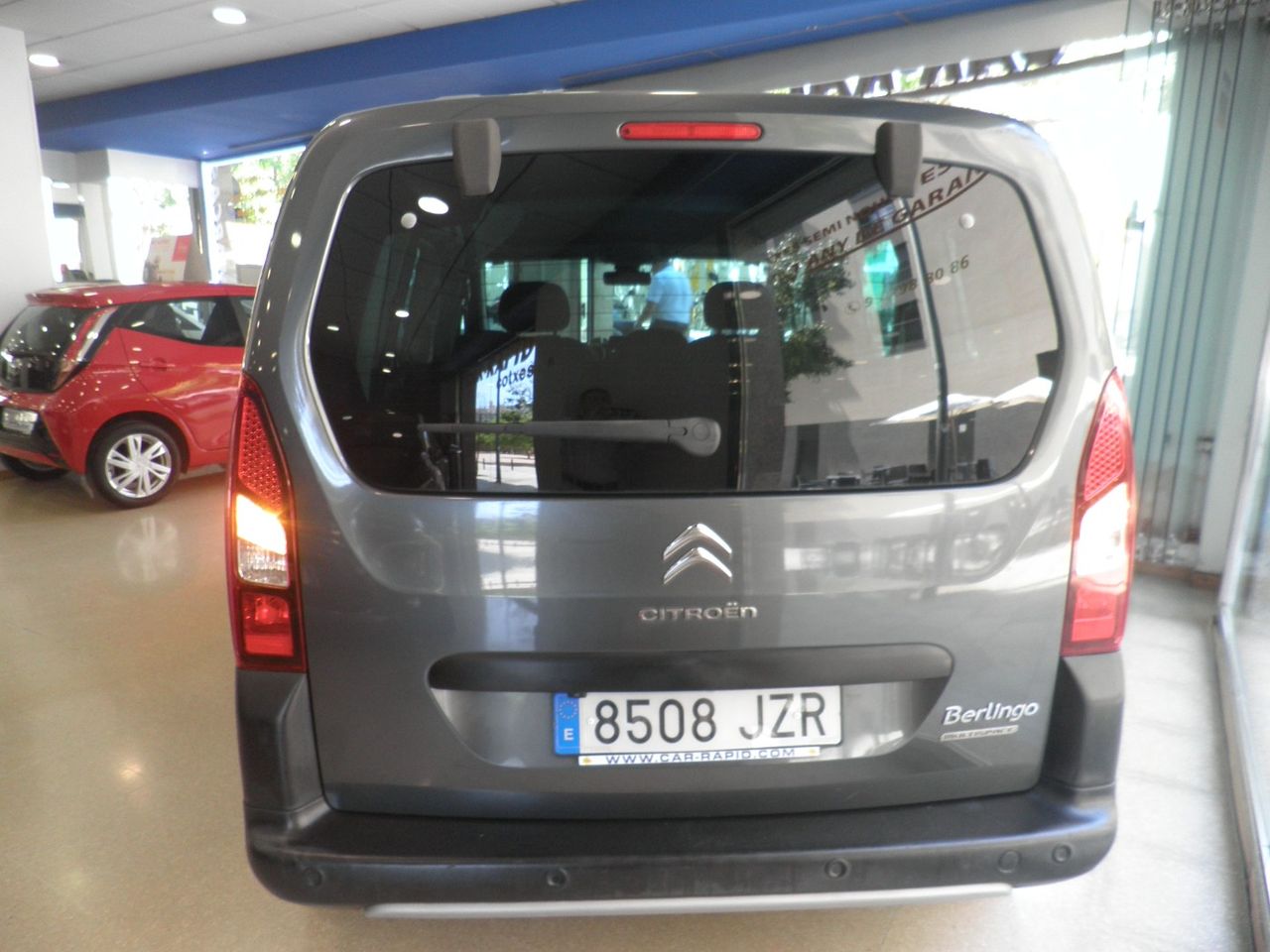 Citroën Berlingo Multispace 20 Aniversario PureTech 110 S&S Etiq. verde C  Euro 6 con distribución nueva - Foto 9