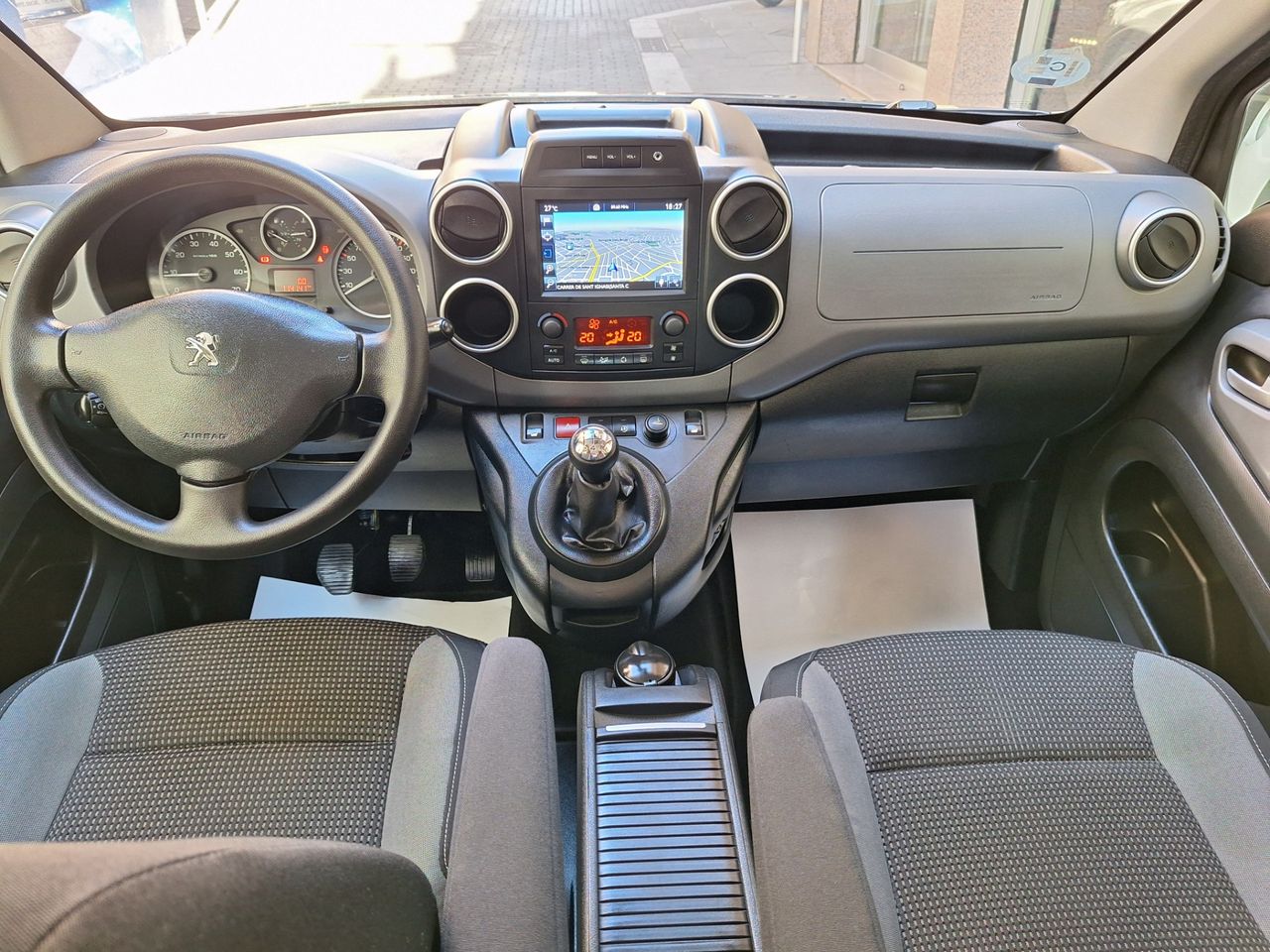 Peugeot Partner Partner Tepee Outdoor 1.2 PureTech 110 - Foto 17