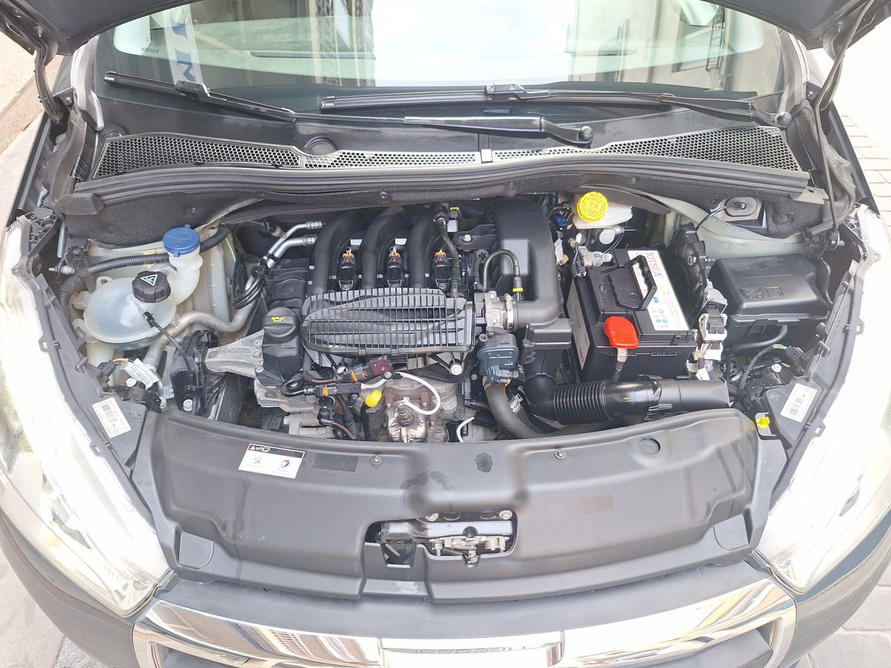 Peugeot 208 5p Active 1.2 PureTech 82 GLP solo 19.000 Km Etiq. C Euro 6 - Foto 5
