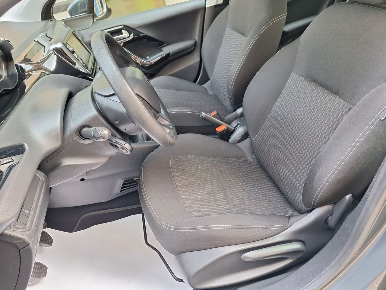 Peugeot 208 5p Active 1.2 PureTech 82 GLP solo 19.000 Km Etiq. C Euro 6 - Foto 14