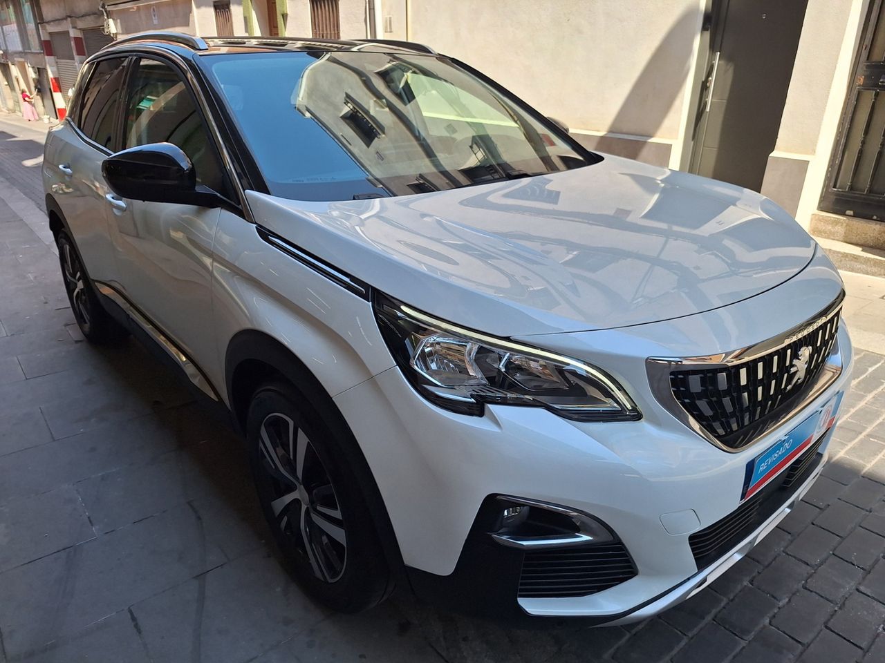 Peugeot 3008 Allure 1.2 PureTech 130 S&S - Foto 6