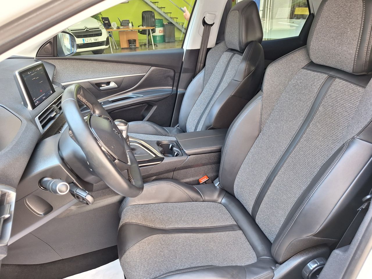 Peugeot 3008 Allure 1.2 PureTech 130 S&S - Foto 12