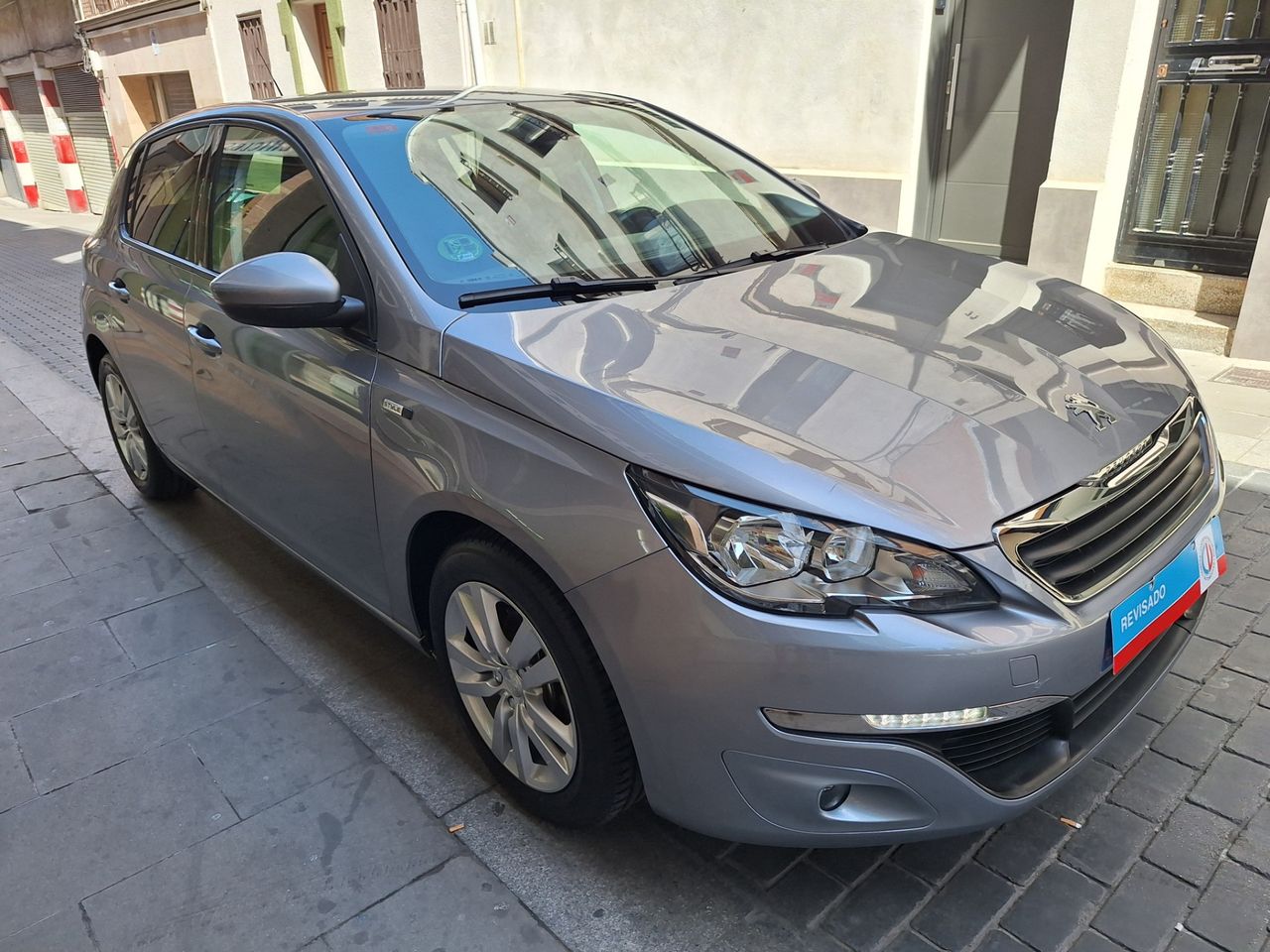 Peugeot 308 5p Style 1.2 PureTech 110 S&S - Foto 6