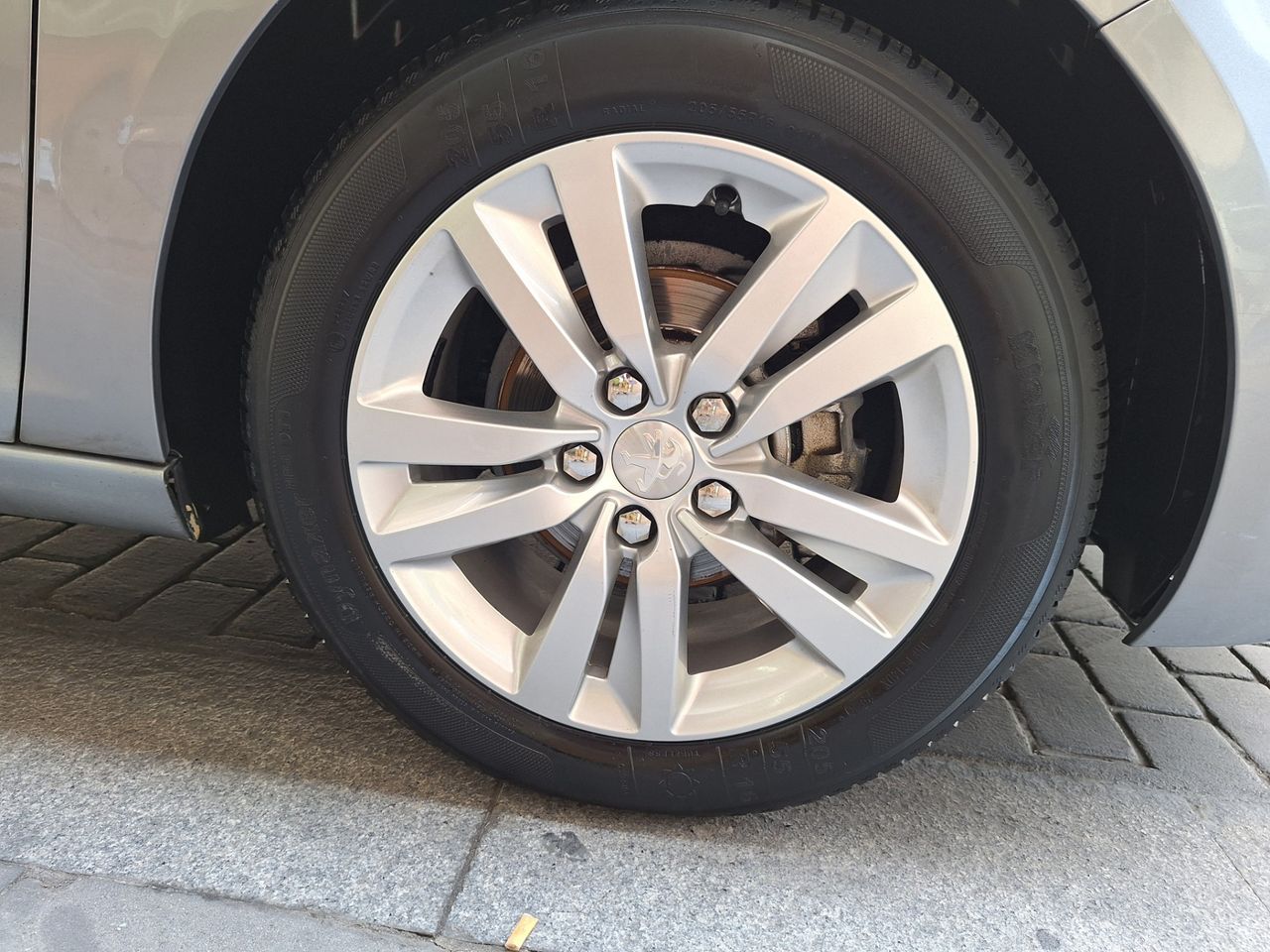 Peugeot 308 5p Style 1.2 PureTech 110 S&S - Foto 16