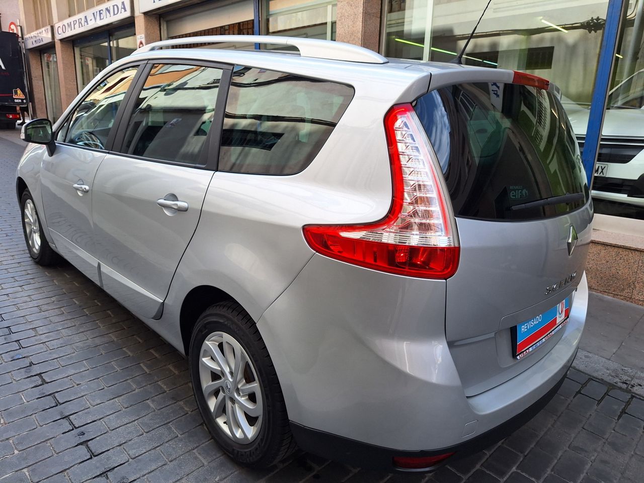 Renault Grand Scénic Selection Energy TCe 115 5 plazas - Foto 8