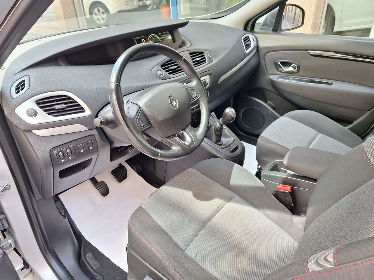 Renault Grand Scénic Selection Energy TCe 115 5 plazas - Foto 14