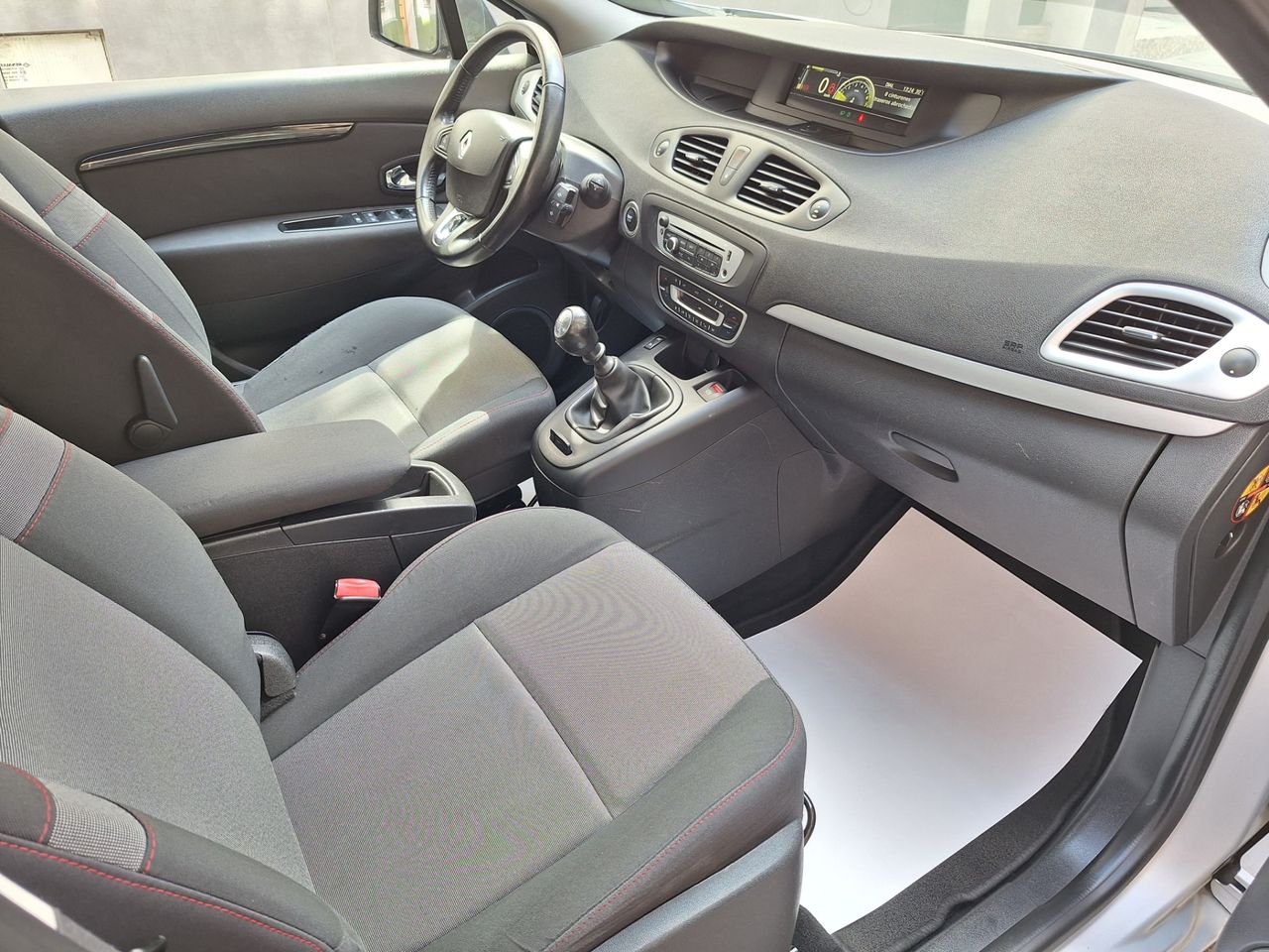 Renault Grand Scénic Selection Energy TCe 115 5 plazas - Foto 11
