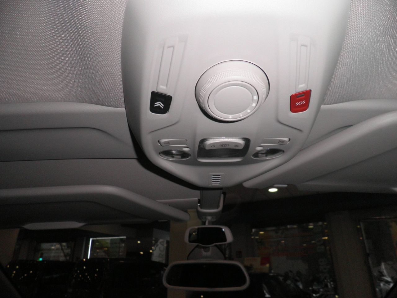 Citroën C4 Picasso PureTech 130 S&S Shine - Foto 19