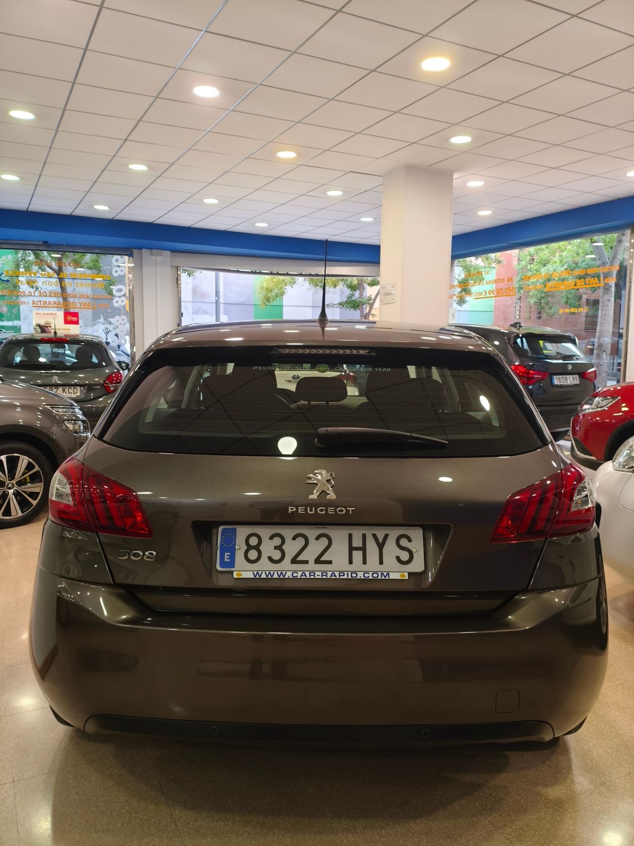 Peugeot 308 5p Allure 1.2 PureTech 110 S&S - Foto 8
