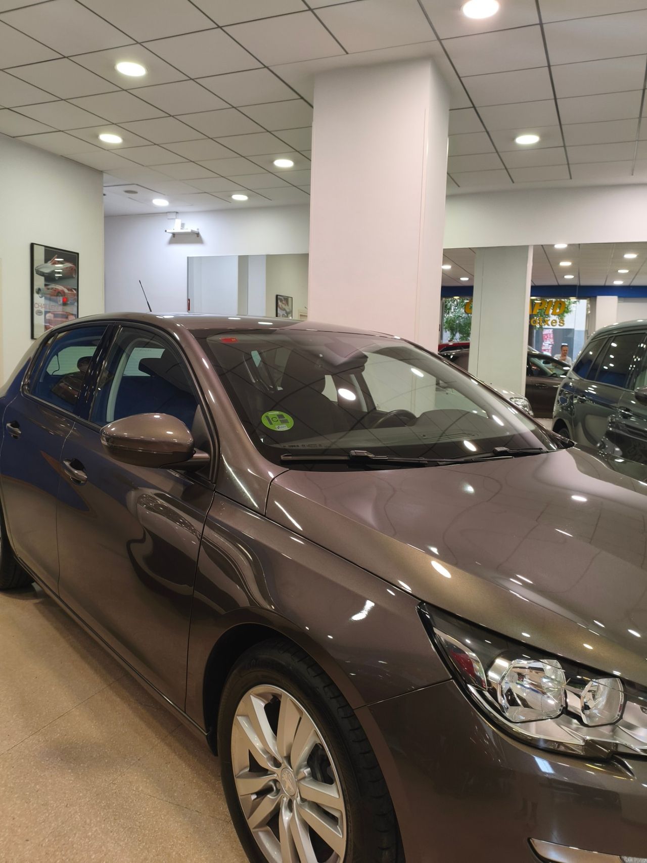 Peugeot 308 5p Allure 1.2 PureTech 110 S&S - Foto 12