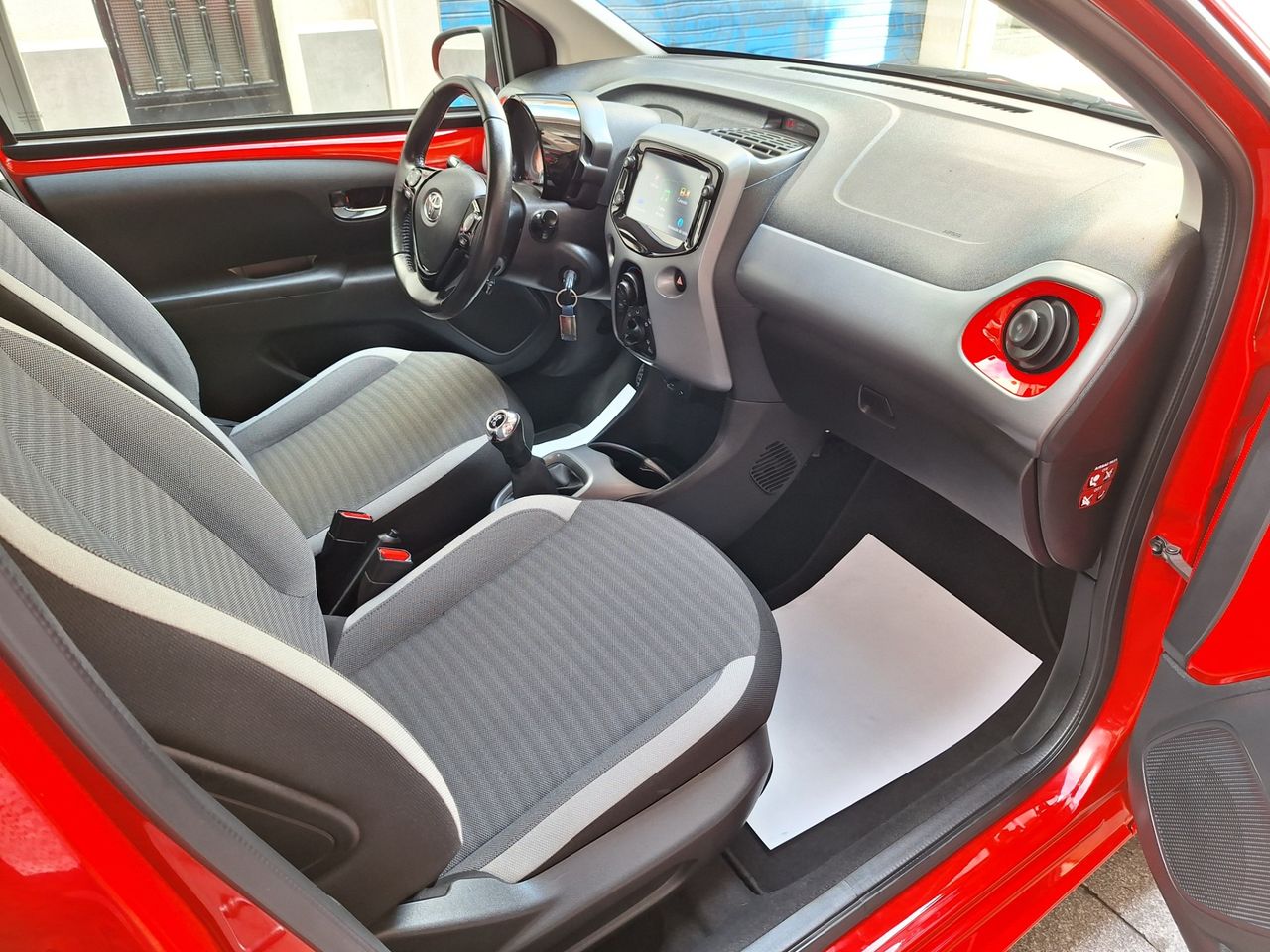 Toyota Aygo 5p 70 x-clusiv - Foto 3