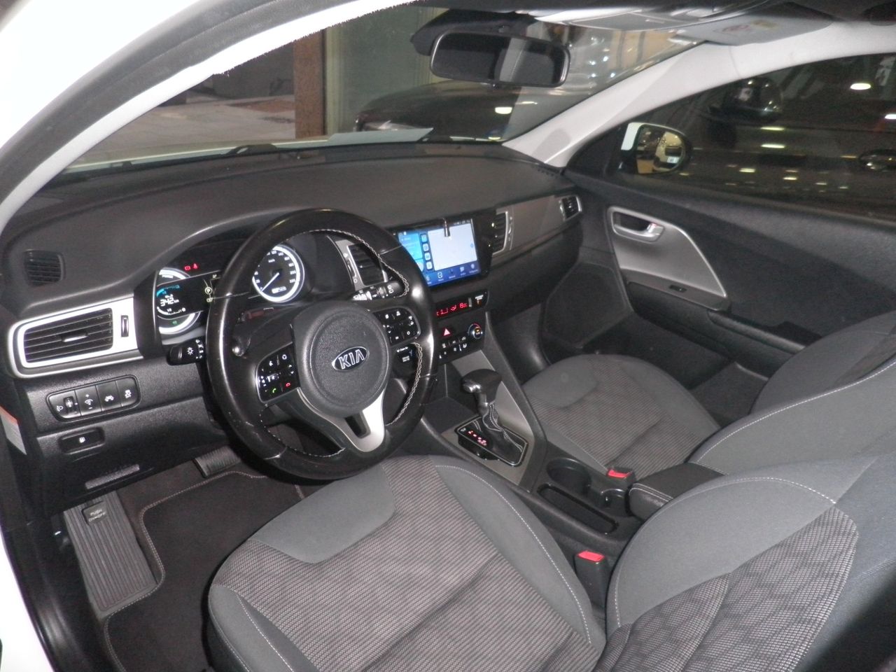 Kia Niro 1.6 HEV Concept - Foto 10