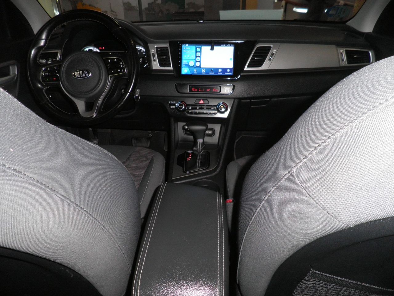 Kia Niro 1.6 HEV Concept - Foto 16