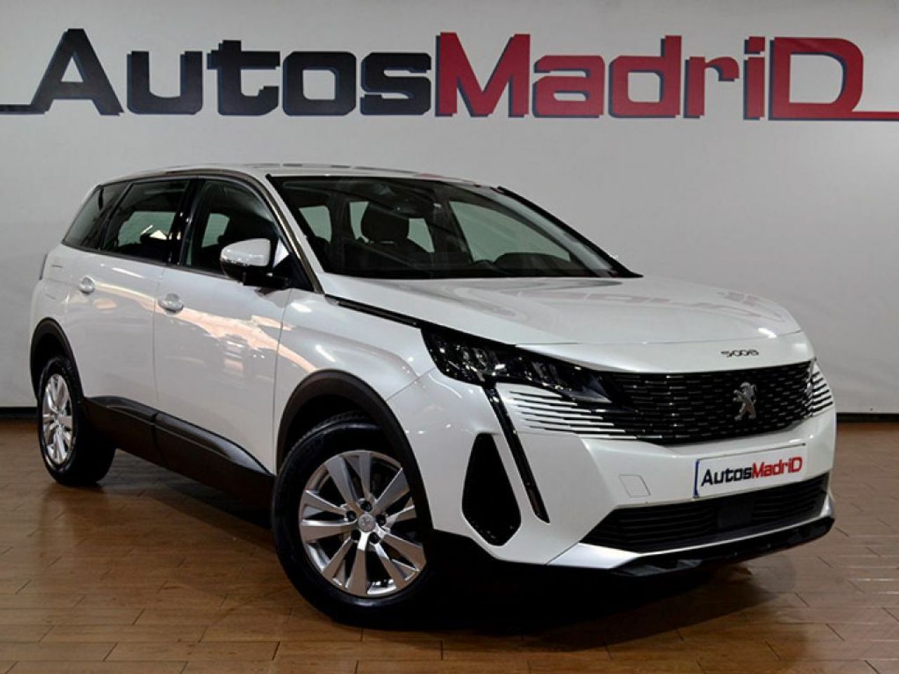 peugeot 5008 2021 /