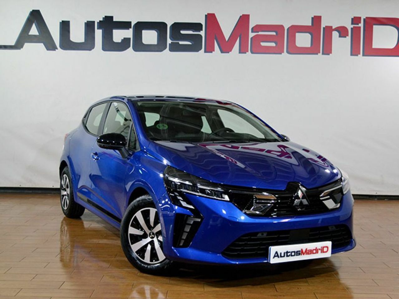 Foto mitsubishi colt 2024 /