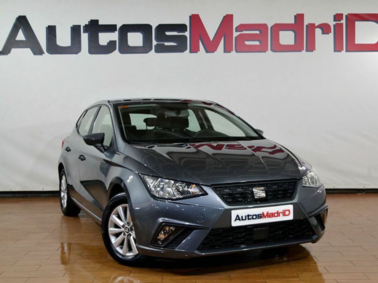 Seat ibiza 2021 gris a la venta  de segunda mano - seat ibiza 2018 /