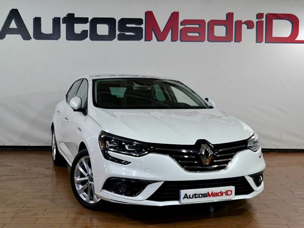 renault megane 2019 /