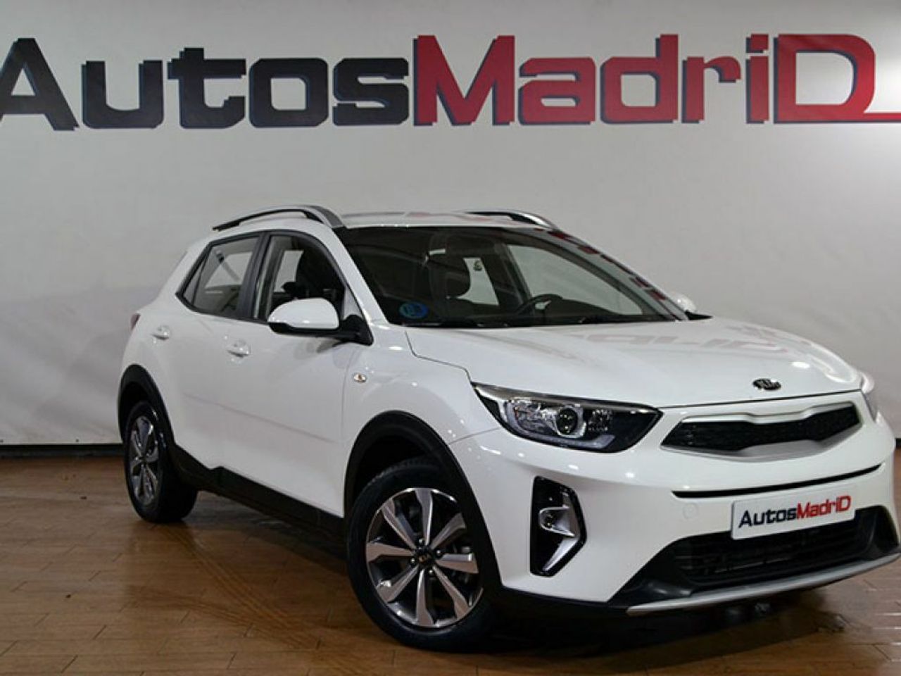 kia stonic 2021 /