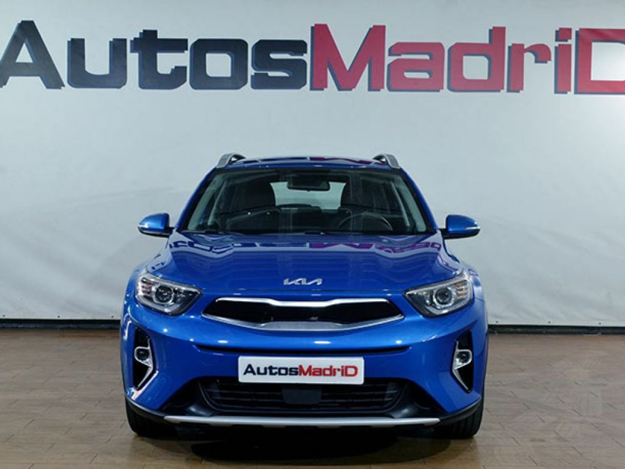 kia stonic 2023 / foto grande (2)