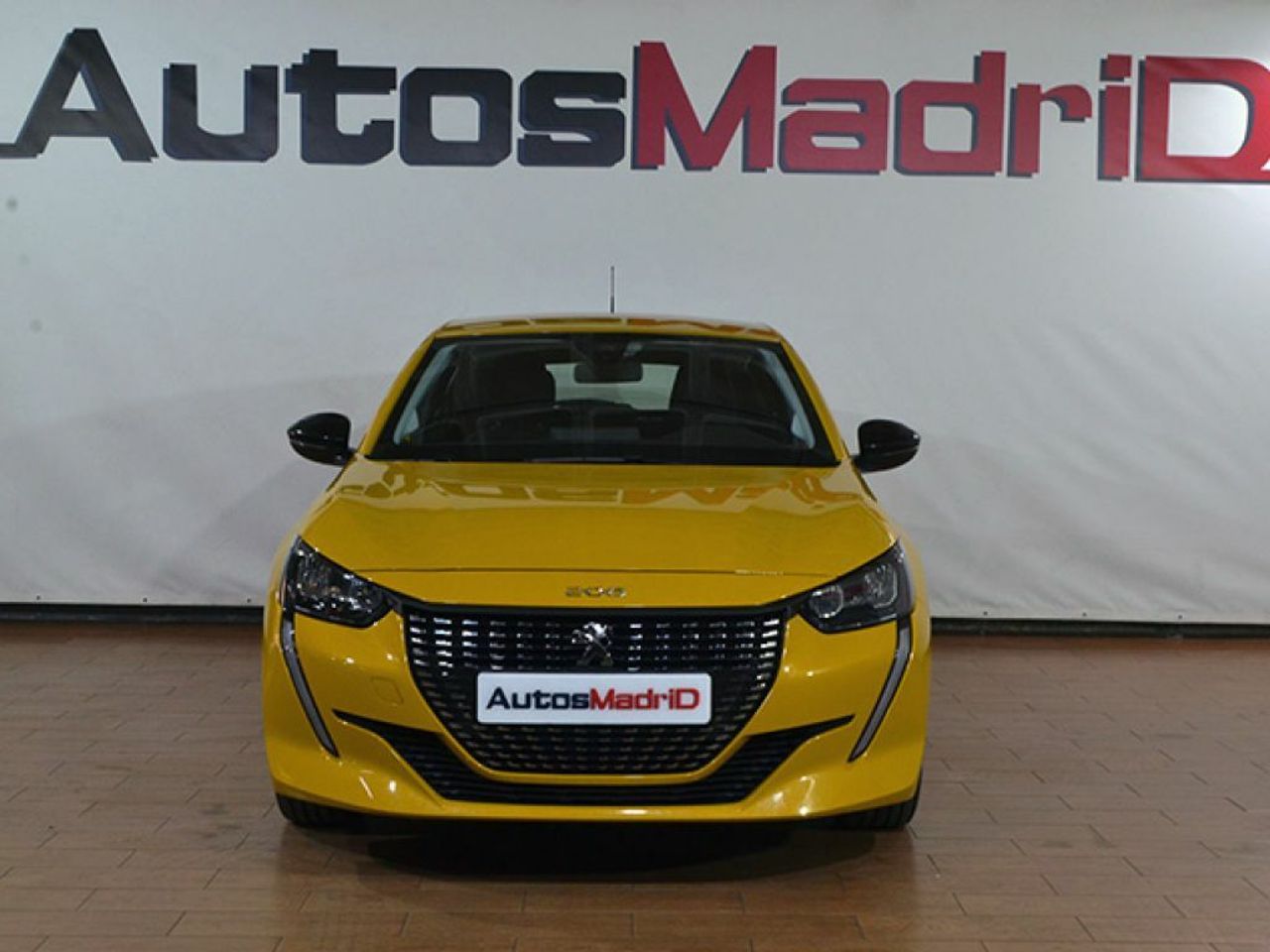 peugeot 208 2023 / foto grande (2)