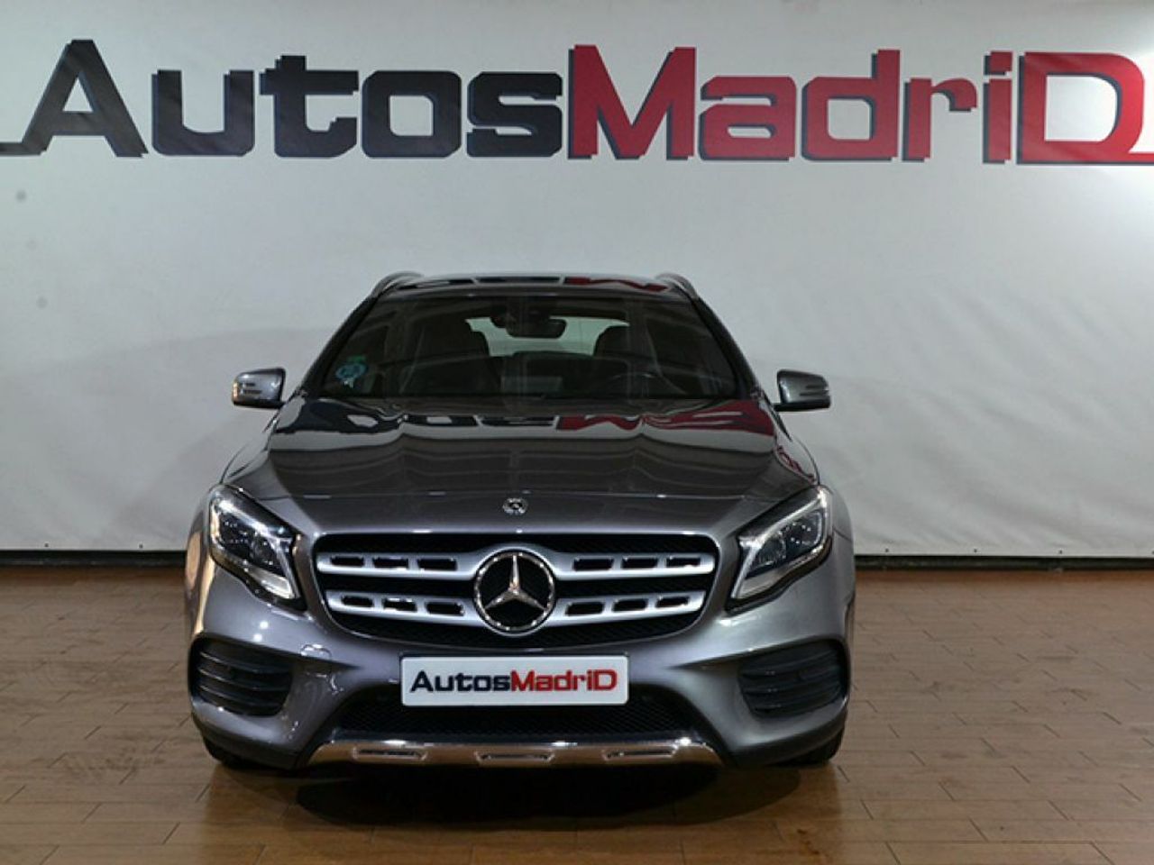 mercedes gla 2019 / foto grande (2)