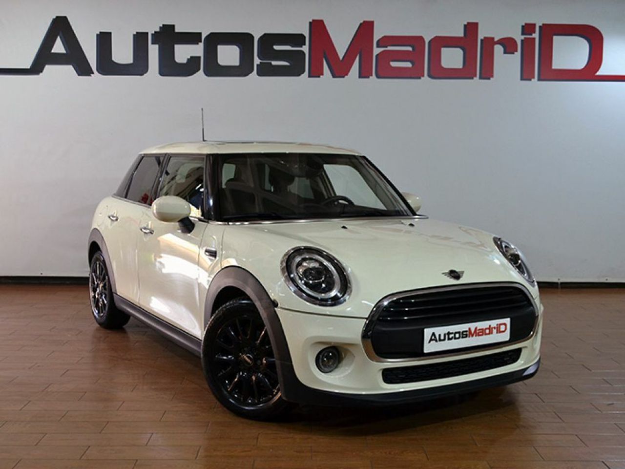 Foto mini cooper 2019 /