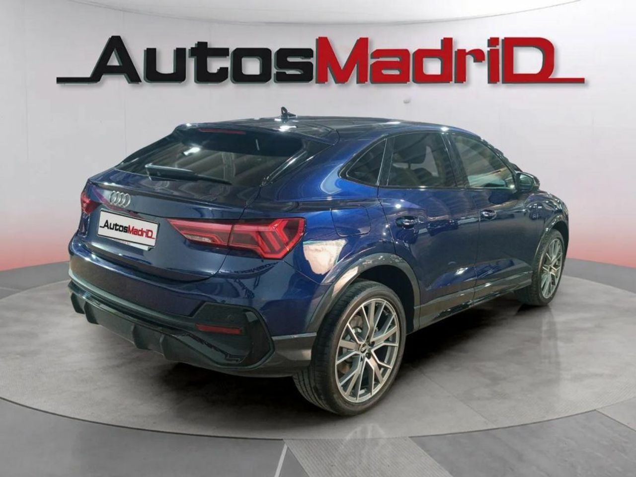 Audi Q3 45 TFSI e 180kW S tronic Black Line - foto 8