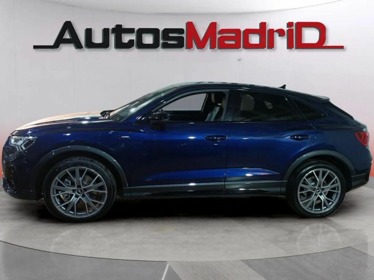 Audi Q3 45 TFSI e 180kW S tronic Black Line - foto 4