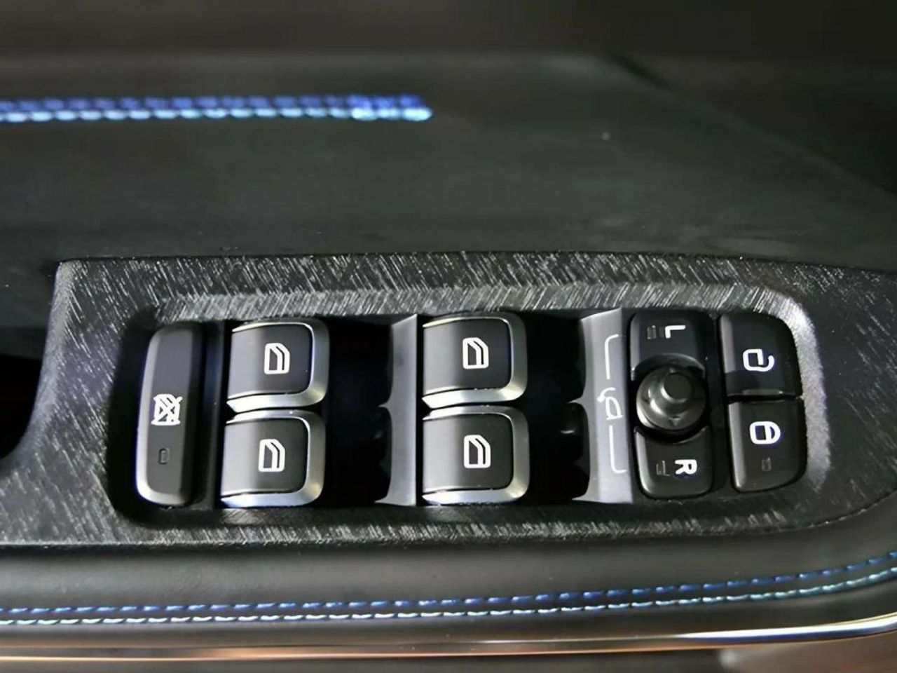 Lynk & Co 01 1.5PHEV LYNK & CO 01 - foto 14