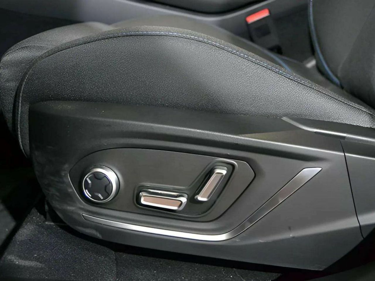 Lynk & Co 01 1.5PHEV LYNK & CO 01 - foto 9