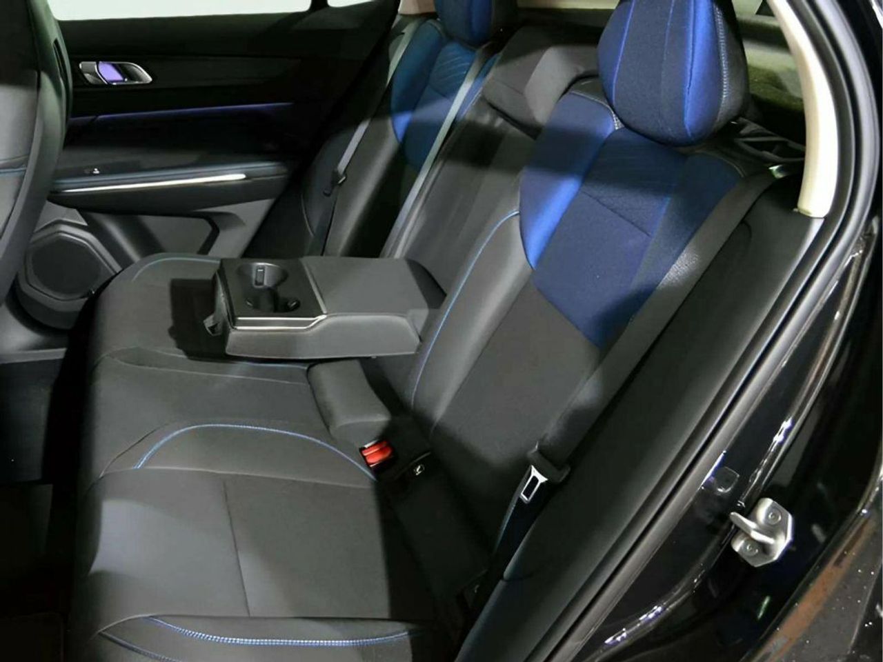 Lynk & Co 01 1.5PHEV LYNK & CO 01 - foto 11