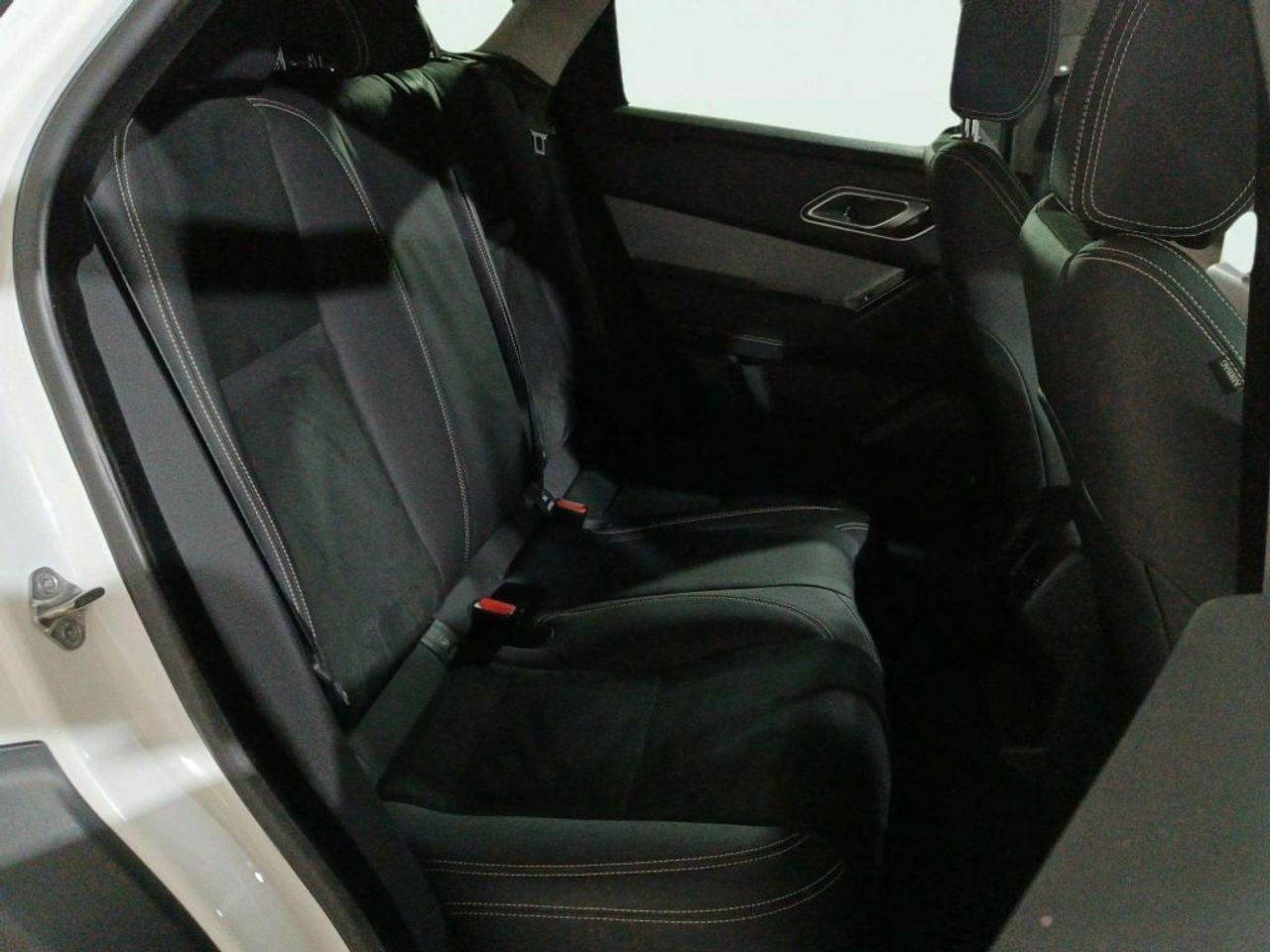 Land-Rover Range Rover Velar 2.0D I4 150kW (204CV) 4WD Auto - foto 15