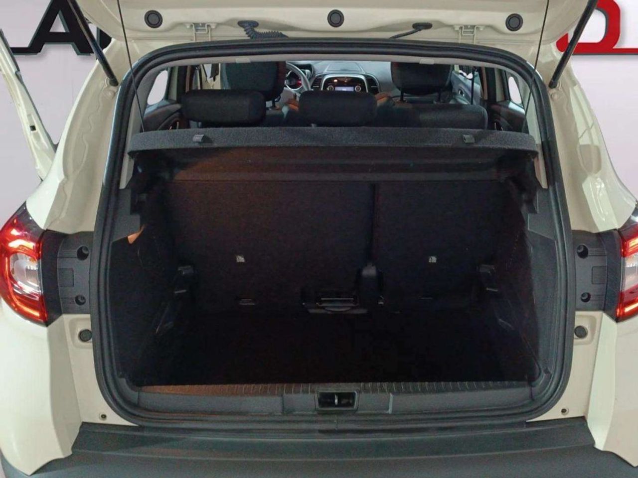 Renault Captur Life TCe 66kW (90CV) -18 - foto 7