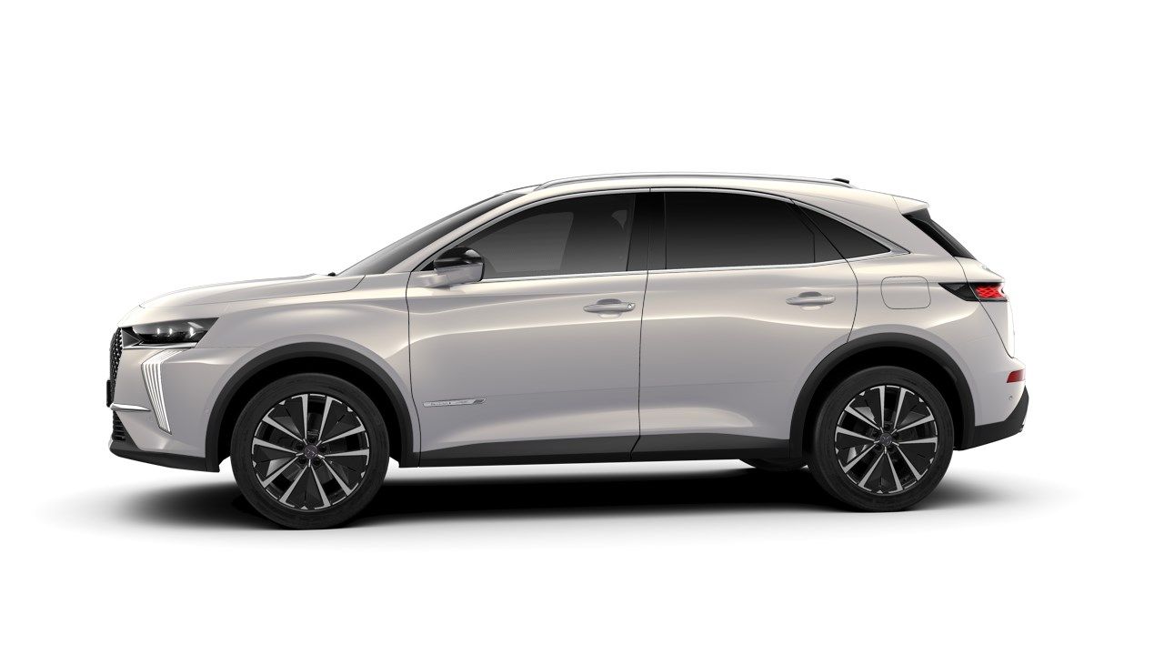 ds automobiles ds 7 2024 / foto grande (2)