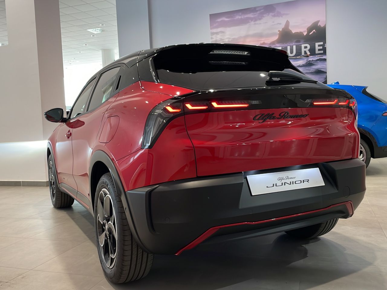 alfa romeo junior 2024 / foto grande (2)