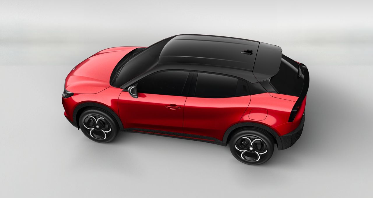 alfa romeo junior 2024 / foto grande (2)