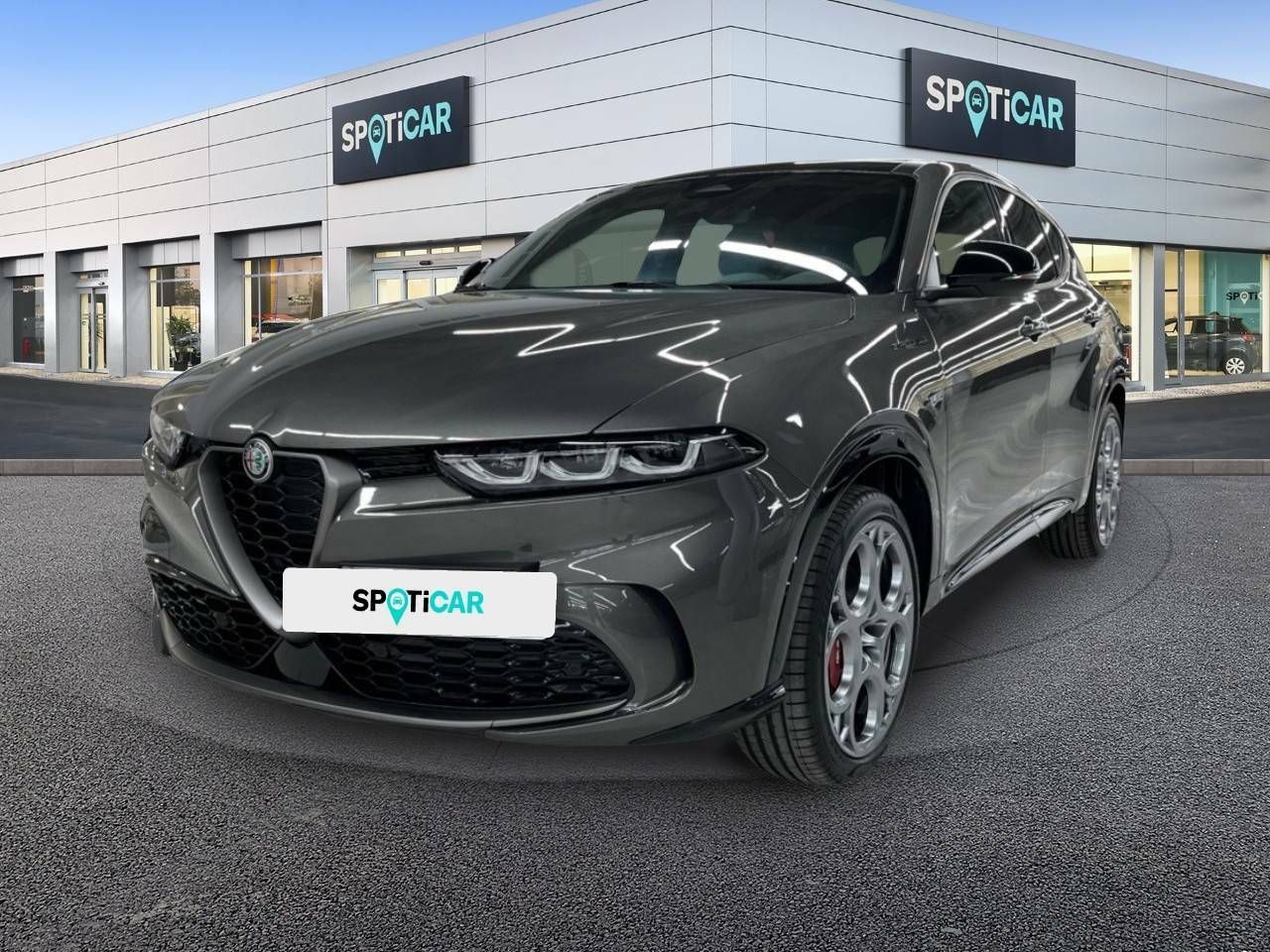 Foto alfa romeo tonale 2023 /